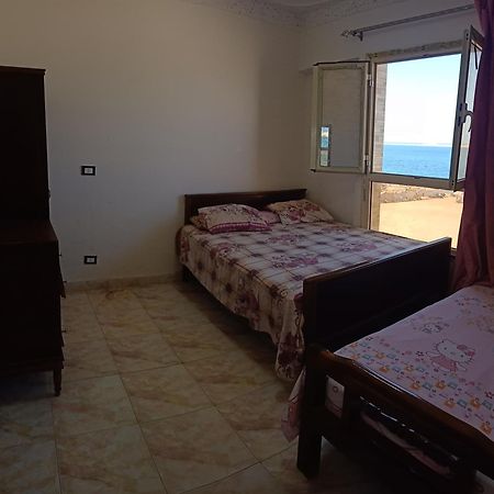 Furnished Apartment - Beach View "Nearest Beach 2 Minutes Walking" - Free Wifi- Abo Keer - Alexandria - Egypt Abu Qir Esterno foto