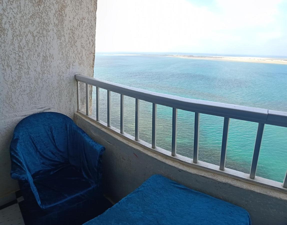 Furnished Apartment - Beach View "Nearest Beach 2 Minutes Walking" - Free Wifi- Abo Keer - Alexandria - Egypt Abu Qir Esterno foto